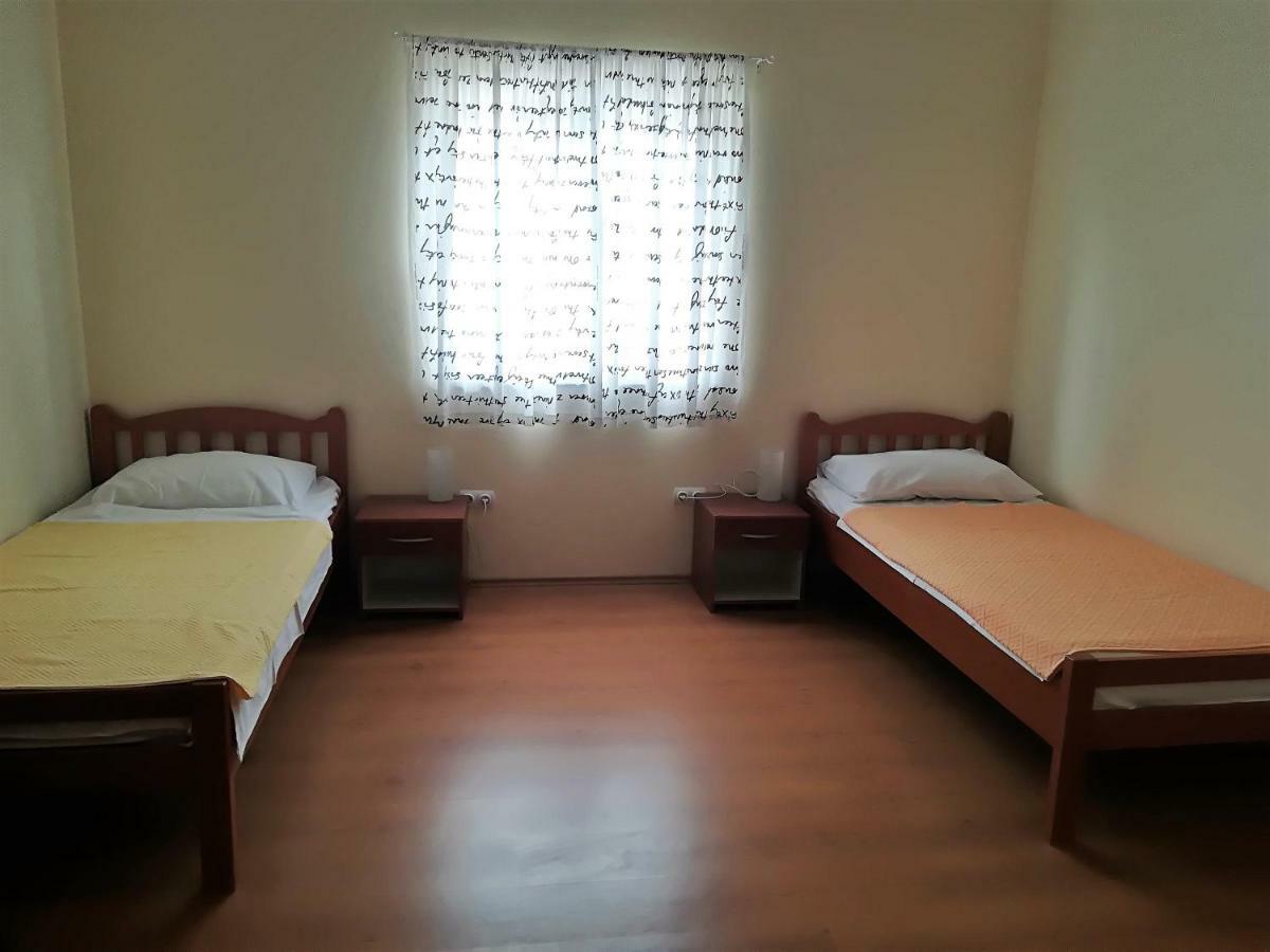 Apartman Rosanda Premuda Esterno foto